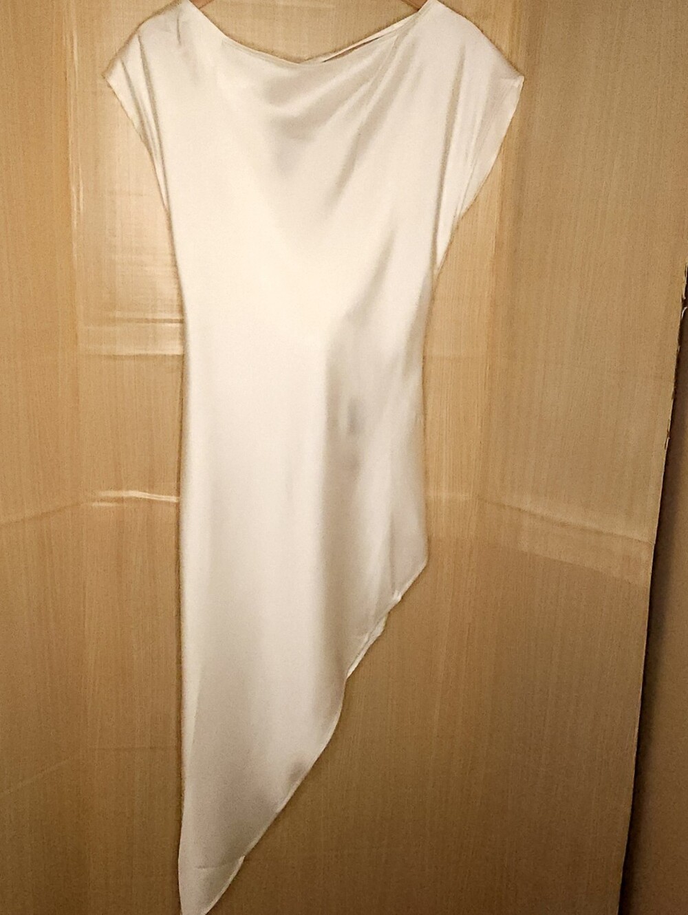 Fashion Nova women’s new white silky Serene Escape Satin Midi Dress large